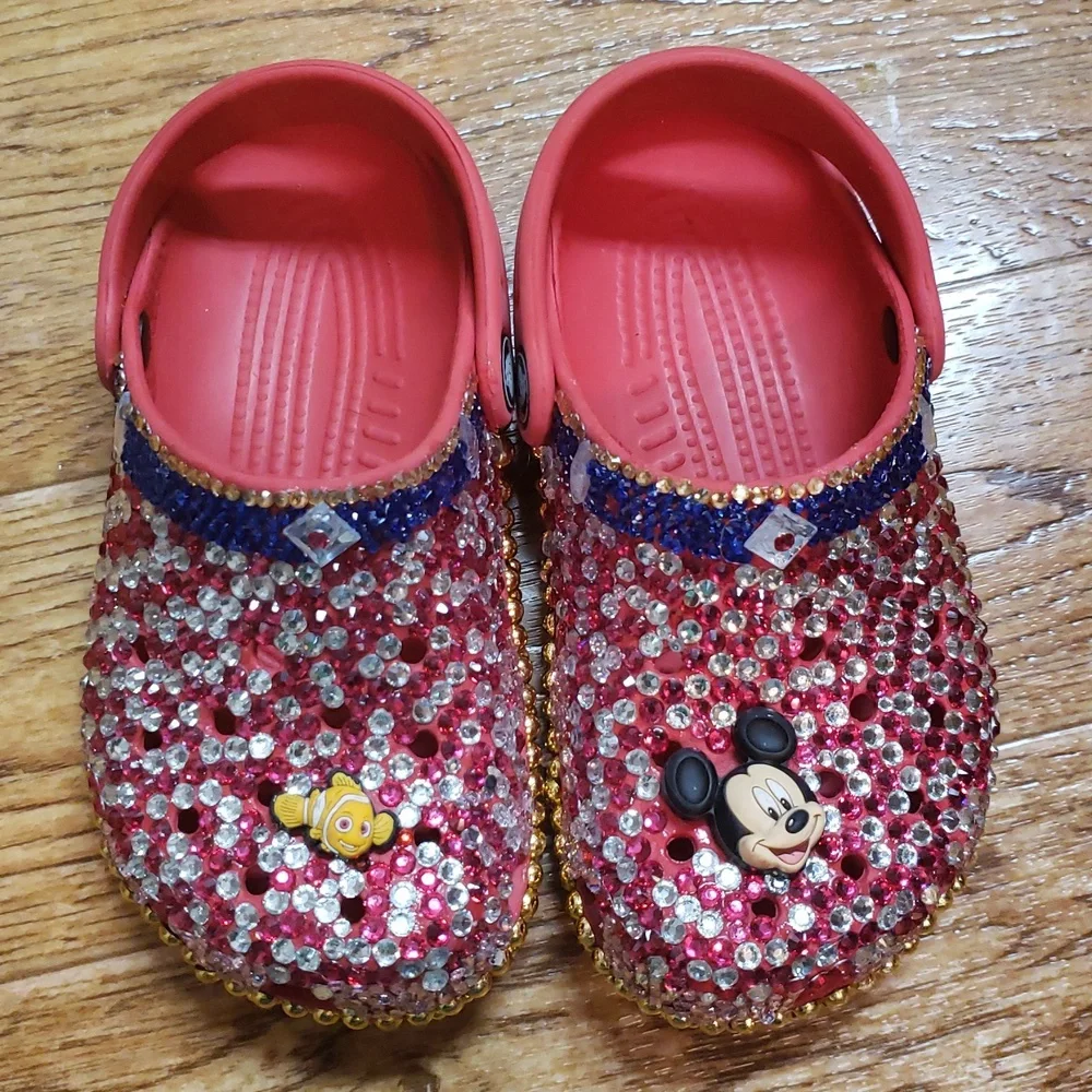 CROCS Kids Size 10/11